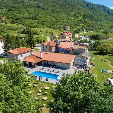 Holiday home Tina
