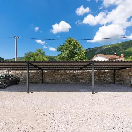 Holiday home Tina Livade